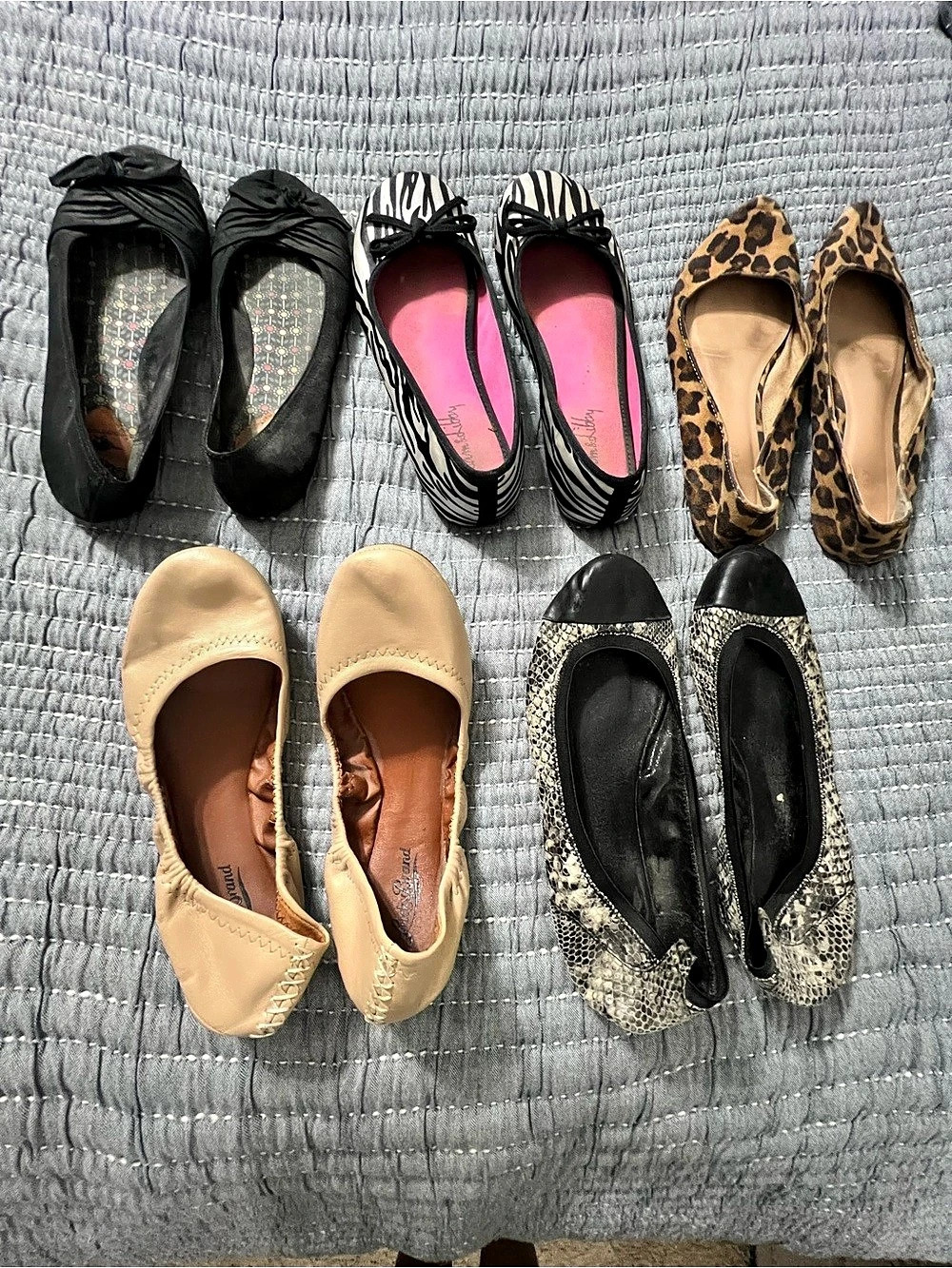 Women's Flats Lot in Black & Brown - 5 Pairs - Worn - Lucky Brand/Old Navy/Sam &